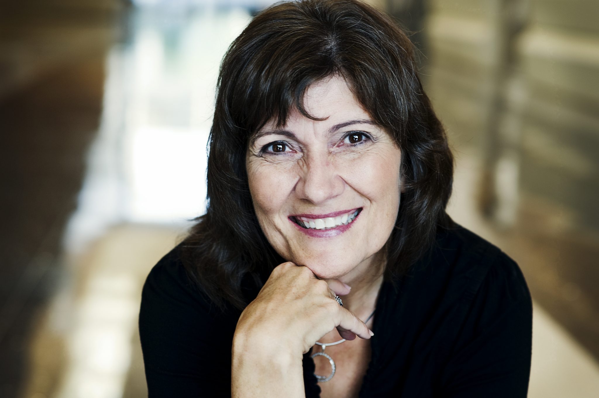 Colleen-Pub-2012-Big-2048x1363.jpg